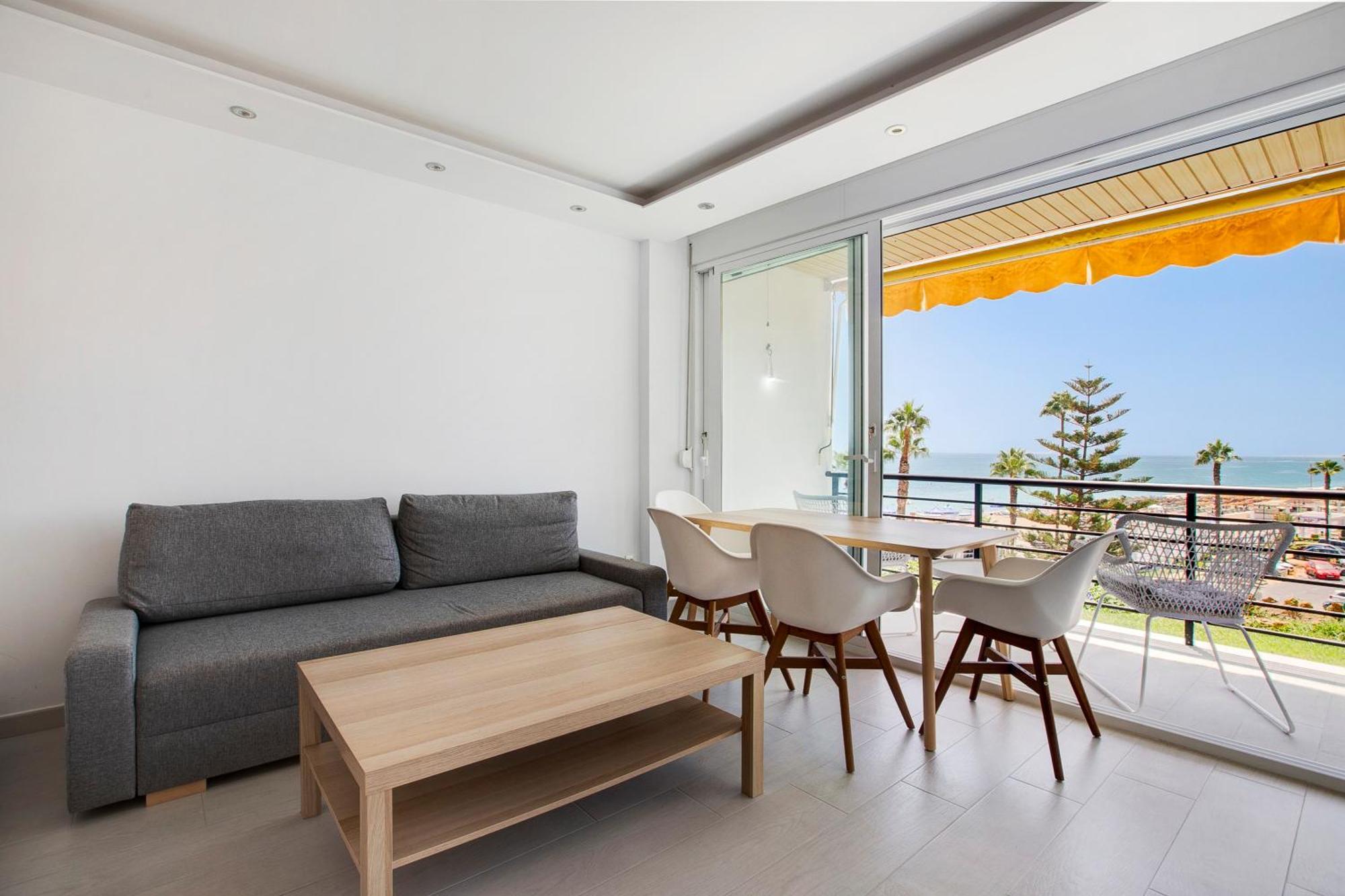 Santa Clara Apartment Торемолинос Екстериор снимка